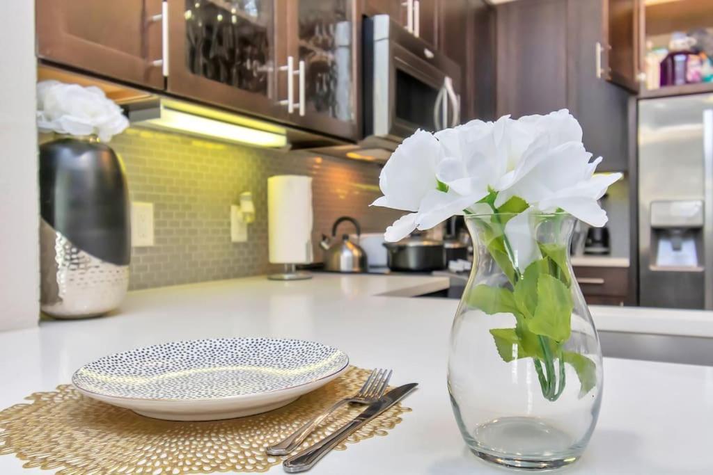 U3 Penthouse Houstonw Car Astros W Skyline-View 아파트 외부 사진